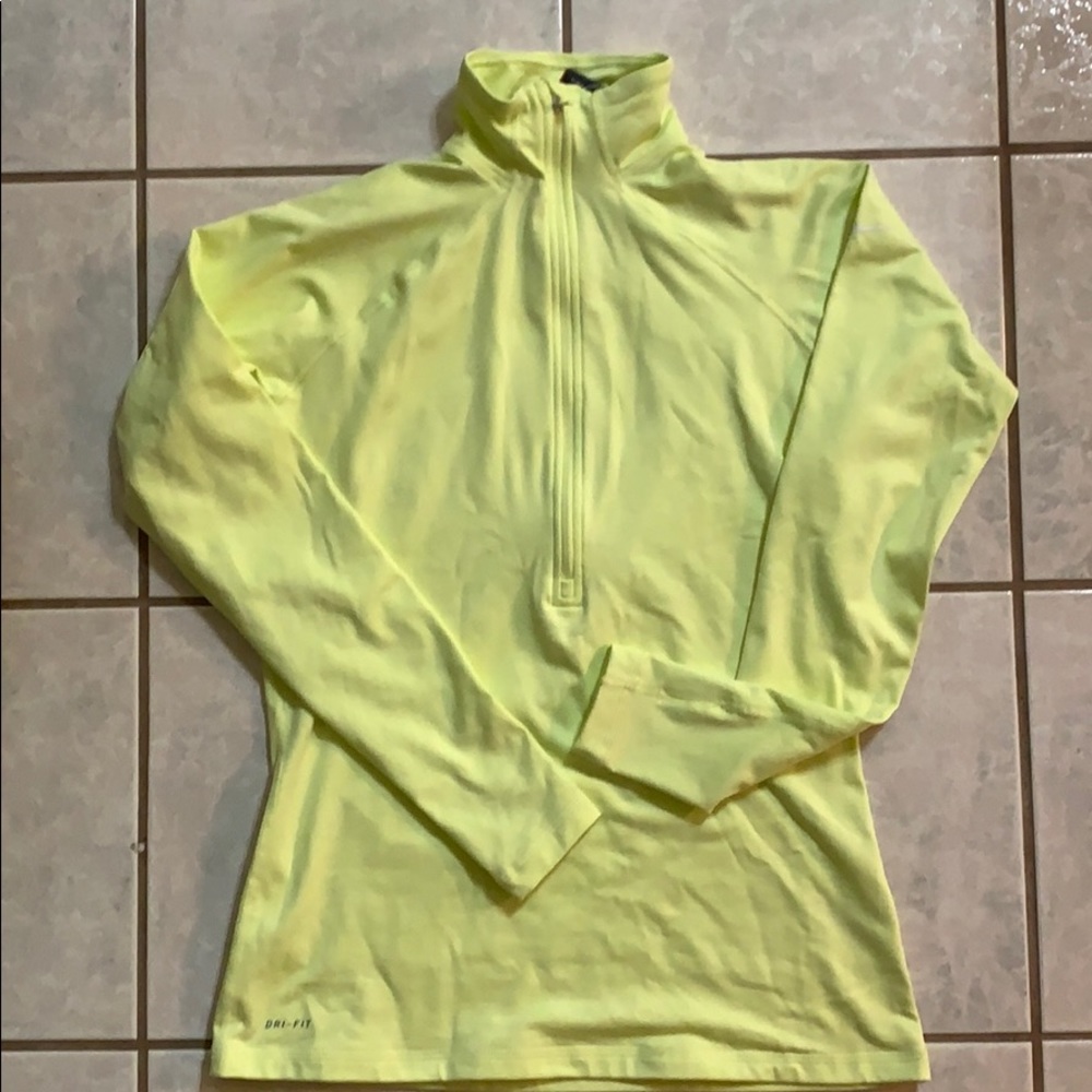 New - Nike Stay Warm 1/4 Zip Top - L